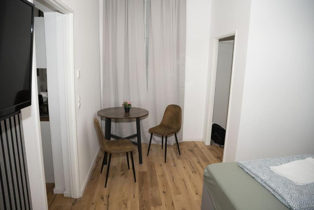 Rrooms Smart Apartment Wien